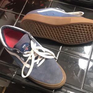 Vans “Gilbert Crockett” Size 9.5